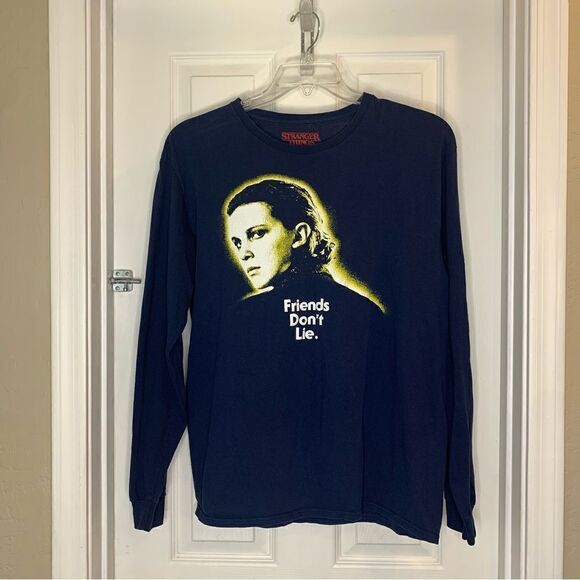 Stranger Things Netflix Long Sleeve TShirt - Adult Size L “Friends Don't Lie" - Picture 2 of 8